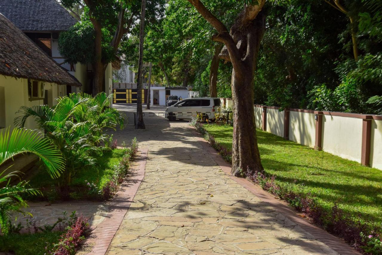 Sheratton Beach Villagio Mombasa Eksteriør billede